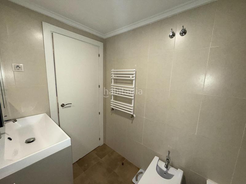 Foto bf3b3fa5-f423-4492-8b35-313cf18d7a7a. Appartement avec parking piscine dans Sanchinarro Madrid