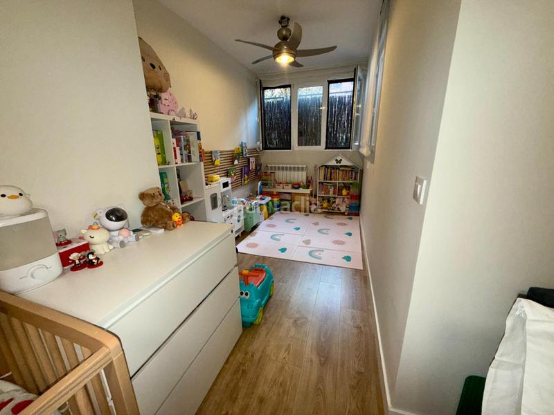 Foto 2f9ecca7-57dd-44d6-96a2-c5461cc6e106. Flat with parking pool in Sanchinarro Madrid