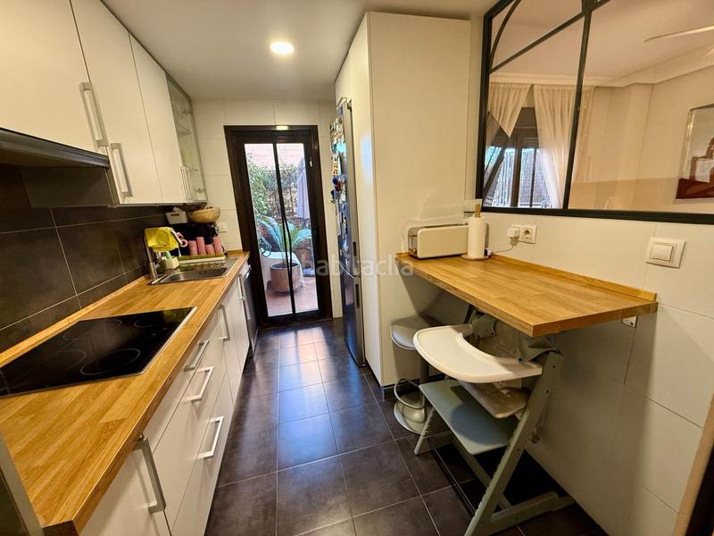 Foto 7b1560da-88d9-4d46-96c6-fc3a6f703b5e. Flat with parking pool in Sanchinarro Madrid