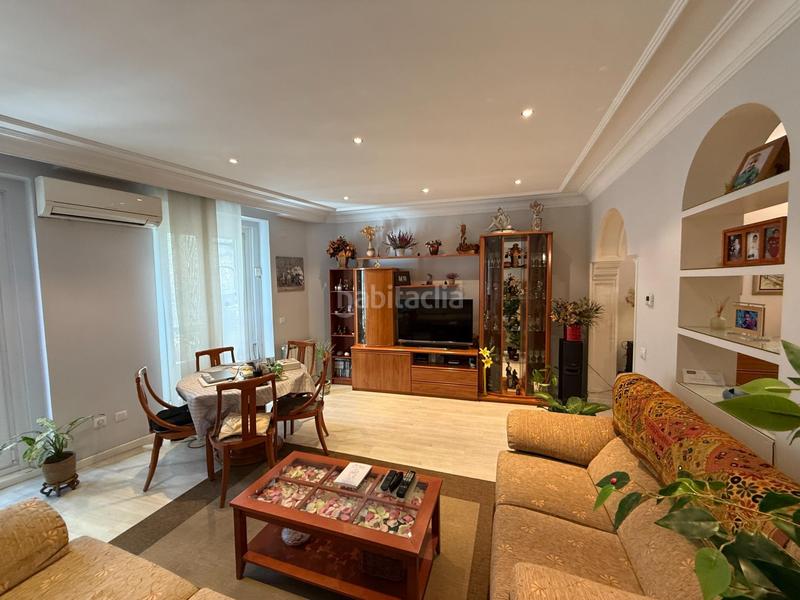 Foto 5ca264b2-9d30-416e-9f16-11d6813d1dfc. Piso en Universidad-Malasaña Madrid