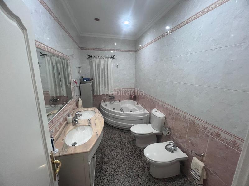 Foto e76bdfe3-2746-4c4f-bcc7-fc16a16e4c3d. Casa a La Paz Alcalá de Guadaira