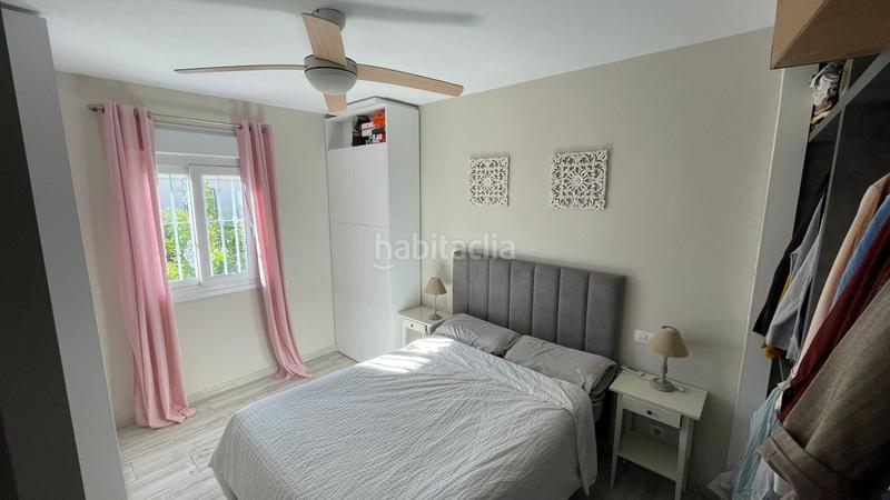 Foto 3a99e03a-f82b-4e9f-b308-e63663669cf2. Zweistöckige wohnung in El Cerro Sevilla