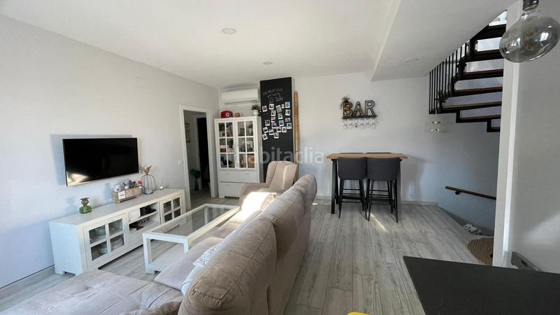 Foto 945ff13f-8471-4e6b-a3c1-df8107571b2b. Zweistöckige wohnung in El Cerro Sevilla