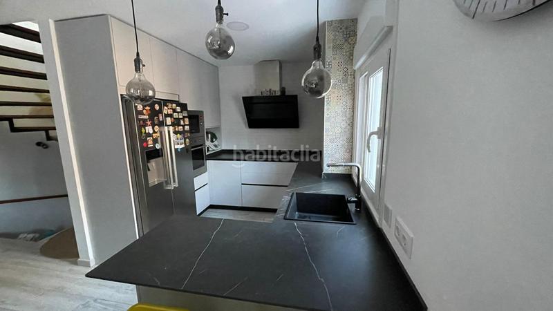 Foto 99619e66-22b4-4257-a180-a551de70baa5. Zweistöckige wohnung in El Cerro Sevilla