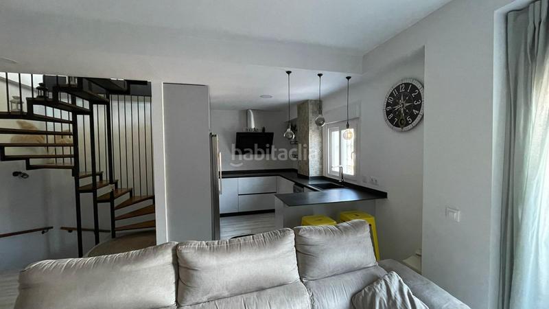Foto c6608d92-70e7-4545-a534-29a53510773f. Zweistöckige wohnung in El Cerro Sevilla