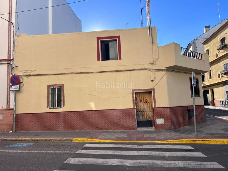 Foto 6aca7cb0-d524-4da0-945d-e53f9c026232. Casa bifamiliare in Centro Alcalá de Guadaira