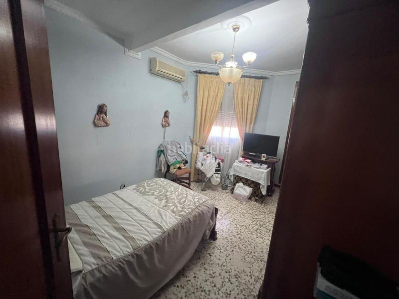 Foto 98aeac31-c169-42a1-9c01-6e2a0c0d788c. Casa bifamiliare in Centro Alcalá de Guadaira