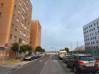 Piso  Calle calle profesor faustino gutiérrez alviz y armario