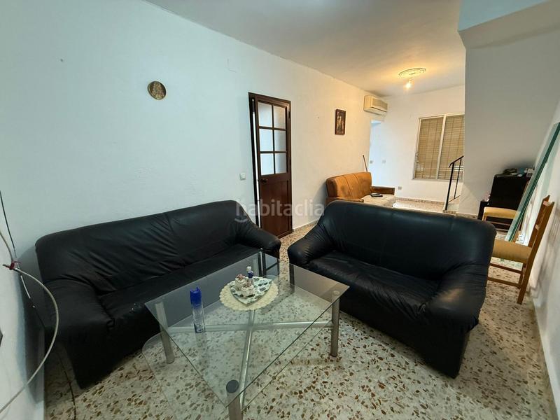 Foto 18bded42-7853-4941-84cc-47f9ed753a88. Maison jumelée dans Pilas