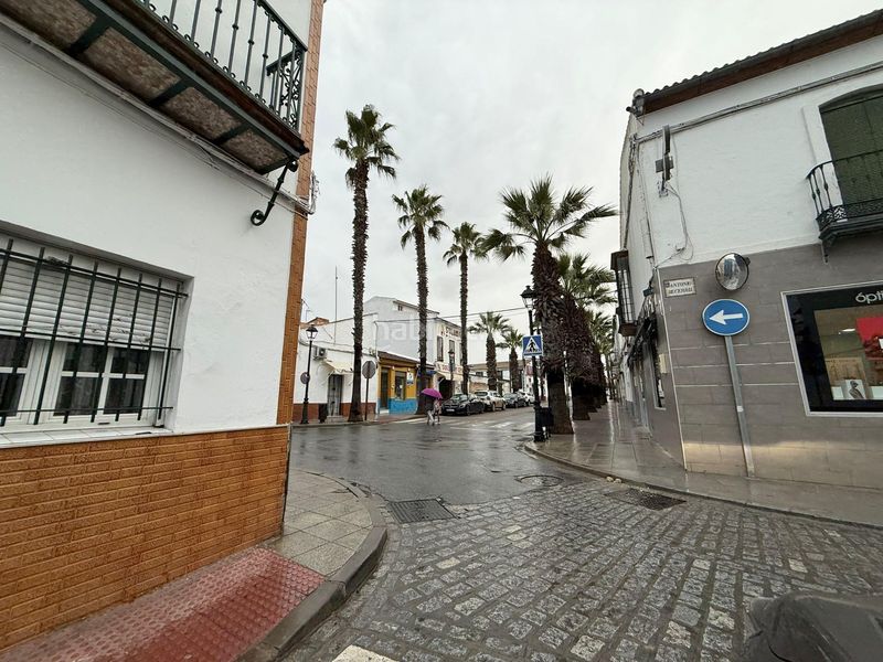 Foto d687432e-b1aa-4d33-b194-fc75c64125e1. Casa adossada a Pilas