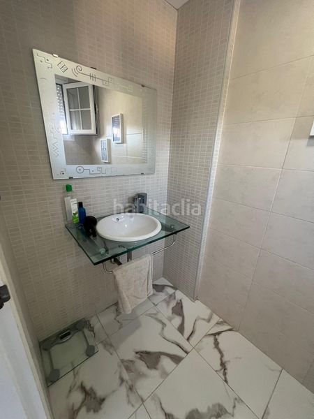 Foto f7bcf2e8-24b5-46d9-8337-a306560f5231. Casa adossada amb aparcament a Olivar de Quintos Montequinto