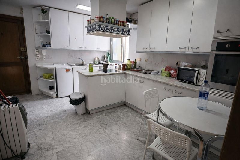 Foto d28d98c8-3560-4205-a220-f17df109ad1d. Àtic a Los Remedios Sevilla