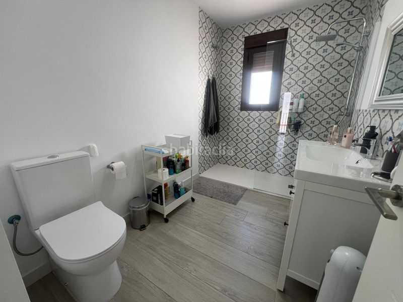 Foto 094bd576-bd95-41e8-acab-4e04d1b9682e. Casa adossada a Centro - Doña Mercedes Dos Hermanas