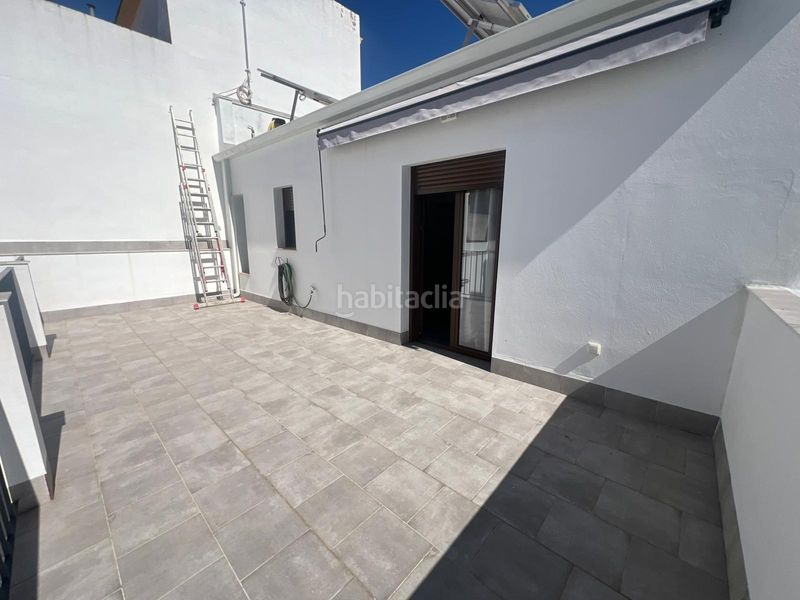 Foto fa3f4860-13bf-4f0f-af1f-477b2916aa4c. Casa adossada a Centro - Doña Mercedes Dos Hermanas