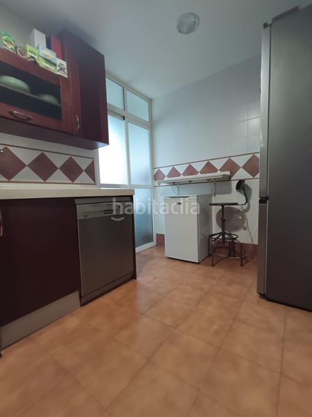 Foto e4a17355-b7fa-4d82-bb0a-f24f79a772e8. Flat with parking in Algaba (La)