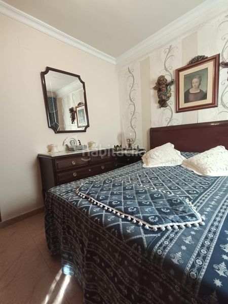 Foto 95b89acb-812f-4142-9bd4-96197382bc09. Pis a Cruz Roja Sevilla