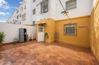 Etagenwohnung in San Jerónimo - La Bachillera