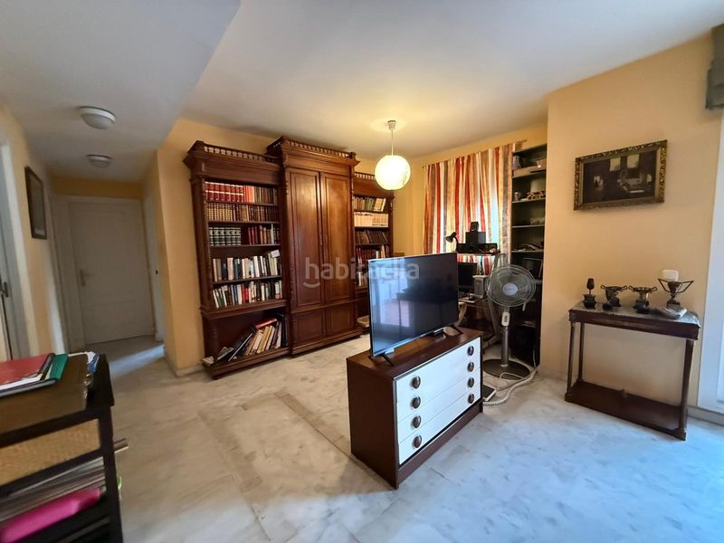 Foto 620f0725-f651-4704-86ac-093add1b622c. Piso en Gelves