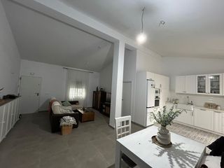 Casa adossada  Avenida virgen del rocío