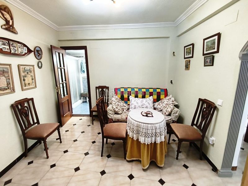 Foto 7b442454-b58d-47bc-adb9-23b8e0c4b31d. Casa adossada a La Plata Sevilla