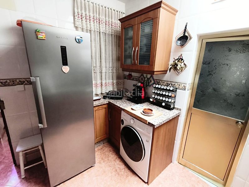 Foto a15875d2-605b-43b9-969f-ac6845956889. Casa adossada a La Plata Sevilla