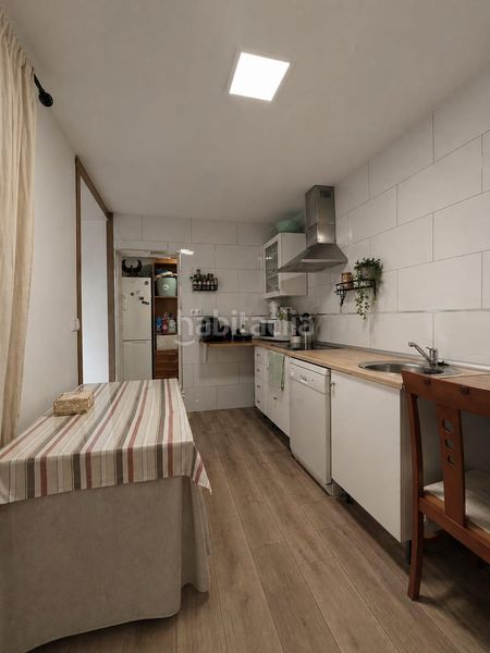 Foto 405bd0a1-4899-4cb7-ba7e-617a3ed0e88b. Casa adossada a Torreblanca Sevilla