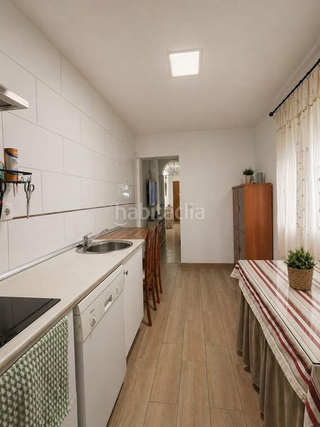 Foto 8baadc36-8ebf-4328-b207-701e21a29e25. Casa adossada a Torreblanca Sevilla