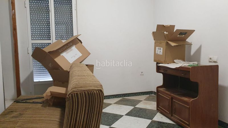 Foto a778bcdb-dbfe-4ae1-a01c-e80dd9abbfb6. Casa adossada a Pilas