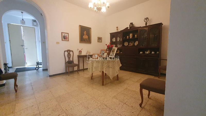 Foto b1cfae6e-3ac0-4f60-9c80-46a29994a96f. Casa adossada a Pilas