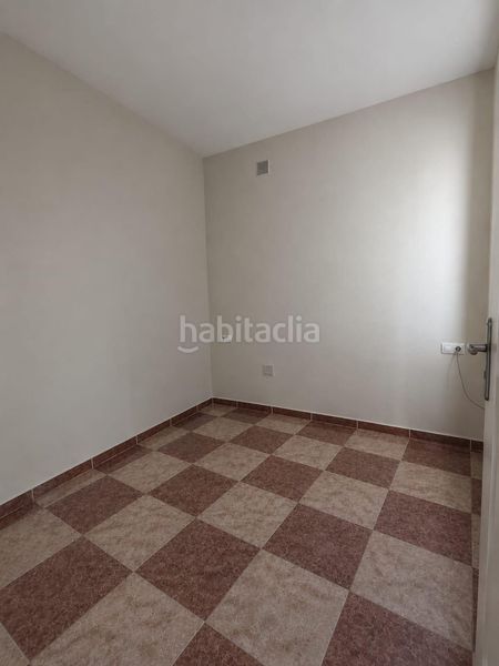 Foto 349721e8-8fe5-44f6-96b5-d3250815b74c. Casa en Algaba (La)