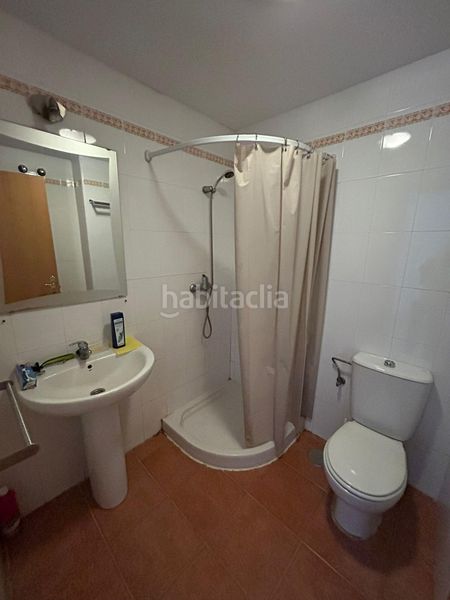 Foto a744fa99-163a-4c44-b45e-77e206b75744. Casa adossada amb aparcament a Algaba (La)