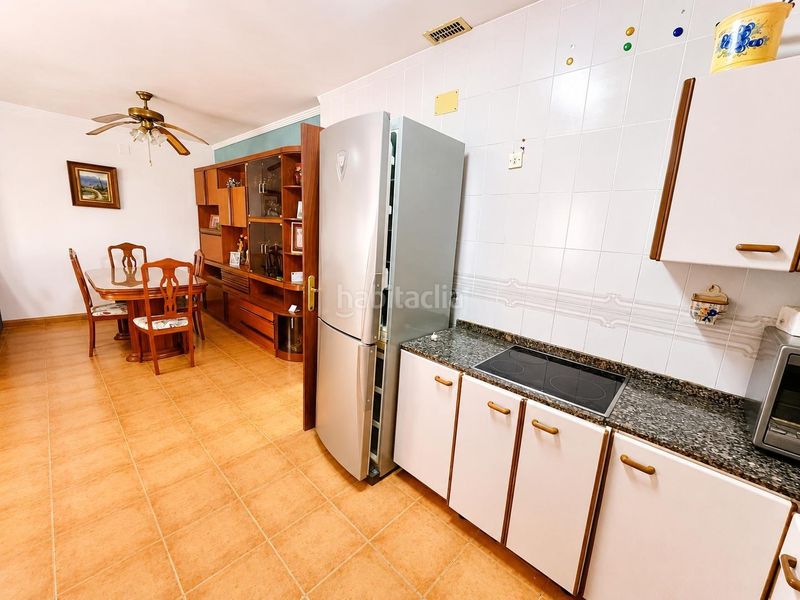 Foto 48595a86-b422-4025-a964-0bb5dc58579f. Casa adossada a Salesianos Utrera