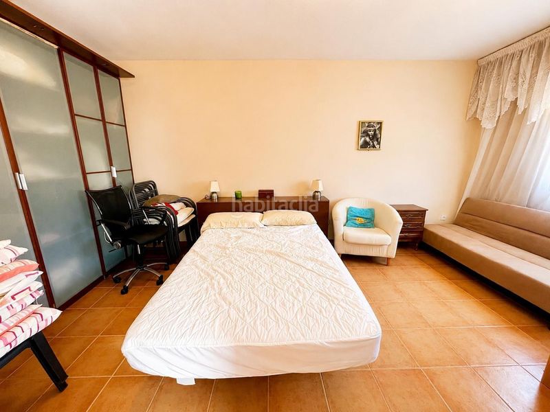 Foto d1fc0756-4f0e-4382-b01e-704e97ca63f4. Casa adossada a Salesianos Utrera