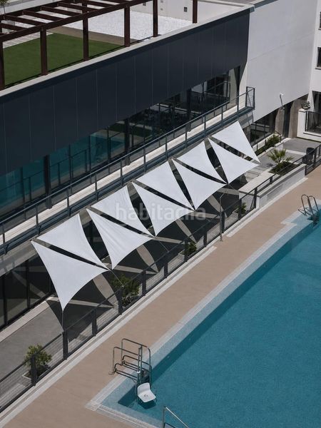 Foto aa444e82-65ed-4fc0-955d-544ddee8e841. Pis amb aparcament piscina a colores - entreparques Sevilla