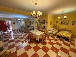 Casa adossada a Calle de Huelva