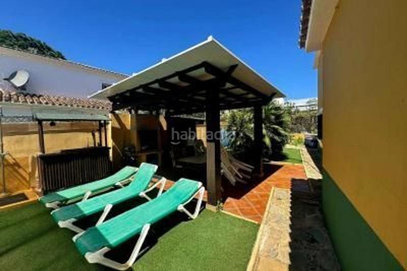 Foto 8f9b0077-e7c3-406c-bf66-67ac42c83cd7. Casa con riscaldamento parcheggio piscina in El Rosario - Ricmar Marbella