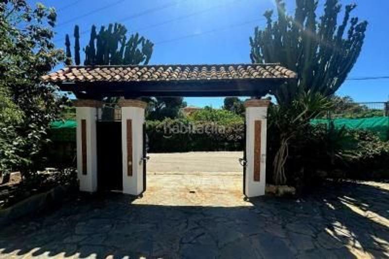 Foto a5e8a2e9-3362-4451-a131-bf73d38e8486. Casa con riscaldamento parcheggio piscina in El Rosario - Ricmar Marbella