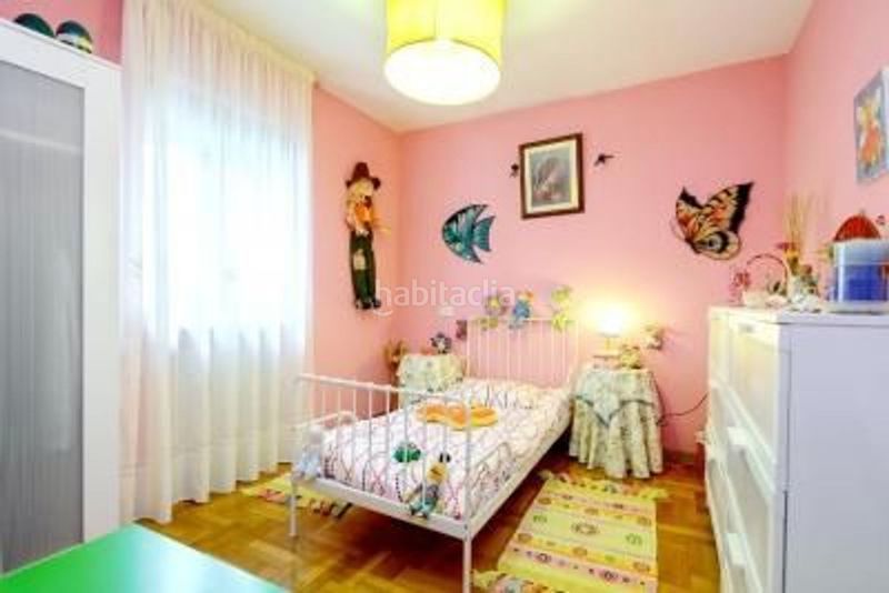 Foto da65f608-7106-4e77-8a5e-6d6de89b0729. Casa amb aparcament a Bimenes