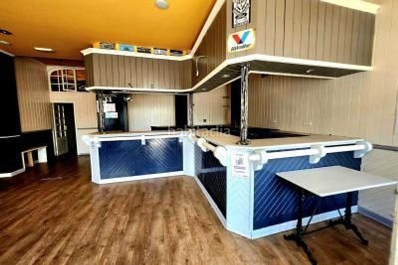 Foto fc23ef0e-4f80-4489-a6fc-8e72d8bfef4e. Local comercial  en venta en Navia