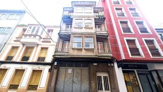 Casa  Calle calle ramón gonzález. Edificio en venta en pleno centro de ribadeo