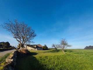 Wohngrundstück  Salave. Parcelas urbanizables en tapia de casariego