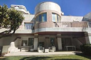 Duplex à Puerto Banús. Dúplex de gran lujo en puerto banús en 1 línea de playa