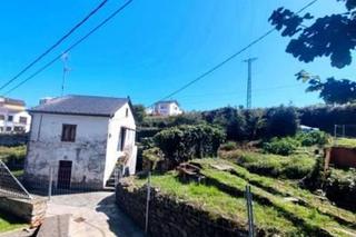 Casa  Calle calle estebanda. Gran oportunidad en puerto de puerto de vega, navia