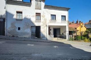 Maison  Calle calle fuejo. Casona asturiana en exclusiva en cangas del narcea