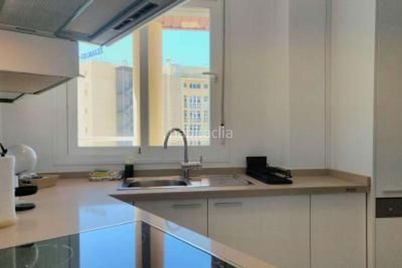 Foto 908f4b9e-5fc3-4606-9d17-31e53a3eed42. Piso  con terraza y vistas al mar el carvajal en Benalmádena