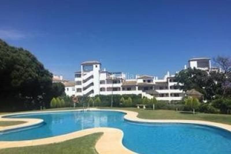 Foto bb6cc2dc-2a17-4969-8c11-3657200bb305. Piso gran oportunidad en Calahonda en Calahonda Mijas