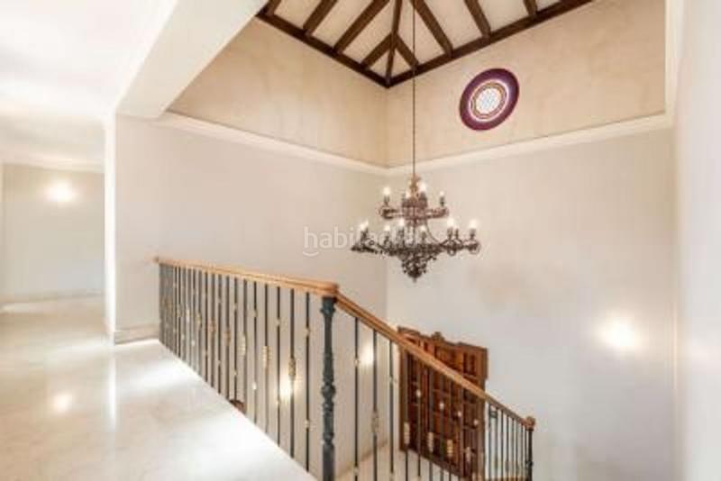 Foto 10d110e4-fb9b-4ae6-876e-43824ce0ba6d. Chalet con piscina in Casco Antiguo Marbella