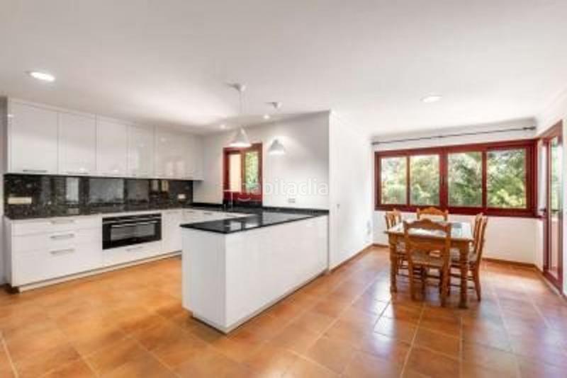 Foto 7dde206c-7827-4795-acb9-b901920cb9ca. Chalet con piscina in Casco Antiguo Marbella