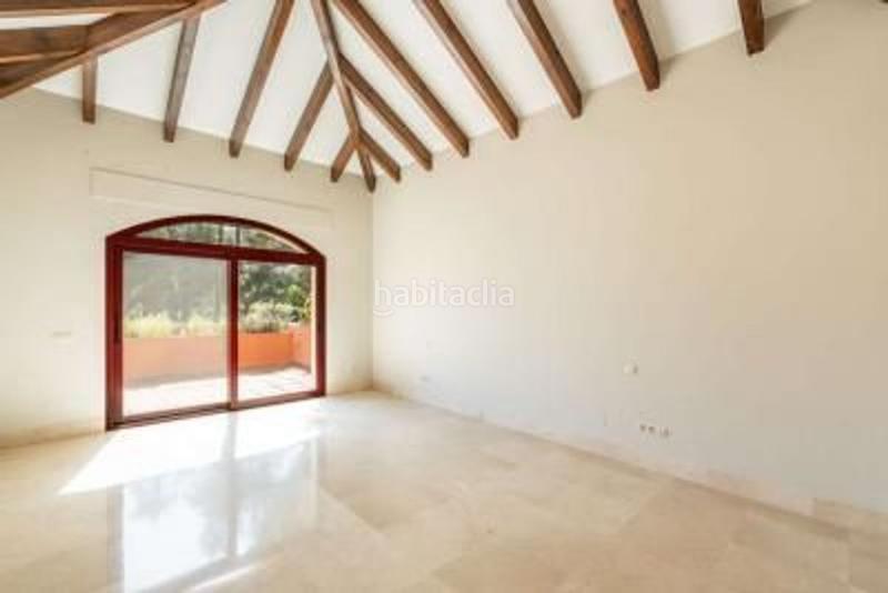 Foto ce1b01ba-7e58-43d3-acc6-b12ec6f63210. Chalet con piscina in Casco Antiguo Marbella