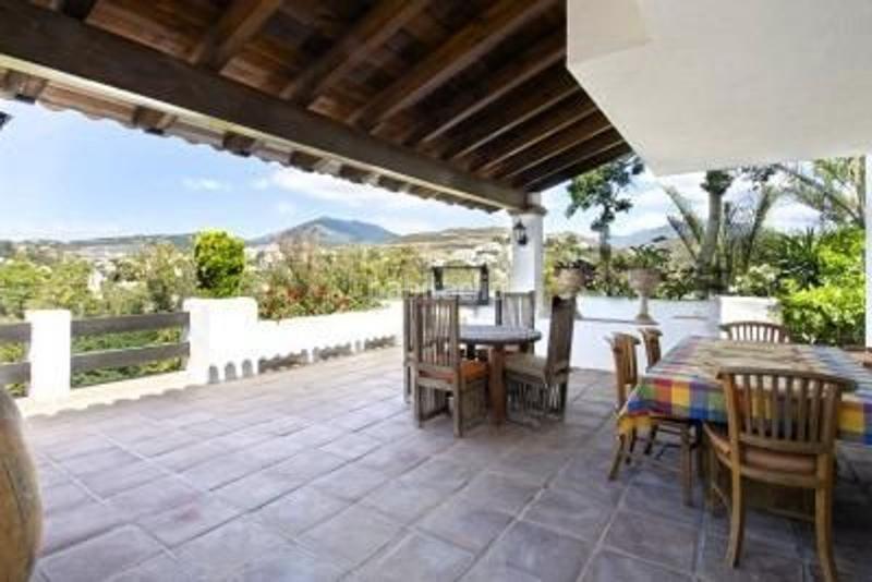 Foto d3fcfb1d-1f0a-48d9-a094-e062854b5cab. Chalet encantadora residencia estilo cortijo en Casco Antiguo Marbella